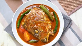 Thalassery Fish Thala Curry: ഞമ്മളെ തലശ്ശേരി മീൻ തലക്കറി കൂട്ടിയിട്ടുണ്ടോ? സിമ്പിളായി വീട്ടില്‍ തയ്യാറാക്കാം...