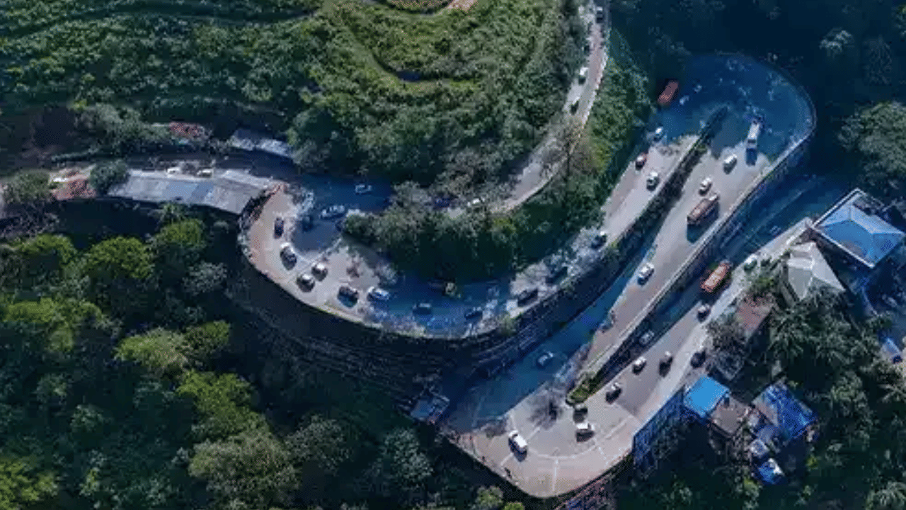 Thamarassery Ghat: താമരശ്ശേരി ചുരത്തില്‍ ഇന്ന് മുതല്‍ ഗതാഗതനിയന്ത്രണം; ഈ വഴി പോയാൽ പണികിട്ടും...