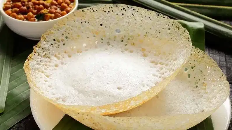 Kallappam And Palappam: കല്ലപ്പം, കള്ളപ്പം, പാലപ്പം.... സംഭവം അപ്പമാണ്.. പക്ഷെ ട്വിസ്റ്റ് ഇവിടെല്ലാം... Kallappam And Palappam: കല്ലപ്പം, കള്ളപ്പം, പാലപ്പം.... സംഭവം അപ്പമാണ്.. പക്ഷെ ട്വിസ്റ്റ് ഇവിടെല്ലാം...