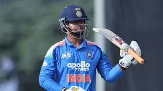 Sanju Samson: സഞ്ജുവിനെ മൂന്നാം നമ്പറിലും കളിപ്പിക്കില്ലെന്നത് ആരുടെ വാശി? ടീമിന് വിനയാകുന്നത് അനാവശ്യ ‘പ്രിവിലേജു’കള്‍