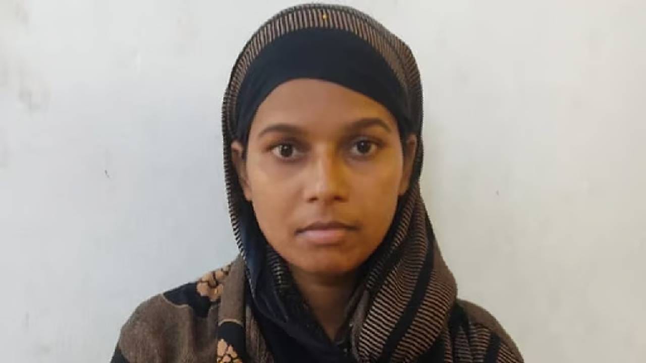 Woman Arrested For Smuggling Ganja From Train