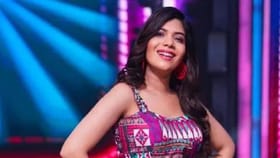 Amritha Rajan: ആപ്കി നസ്രോം നെ സംഝാ’ ഇന്ത്യൻഐഡോൾ വേദിയിൽ പെയ്തിറങ്ങി…  വിസ്മയ മുഹൂർത്തം തീർത്ത് ഒരു മലയാളി പെൺകുട്ടി