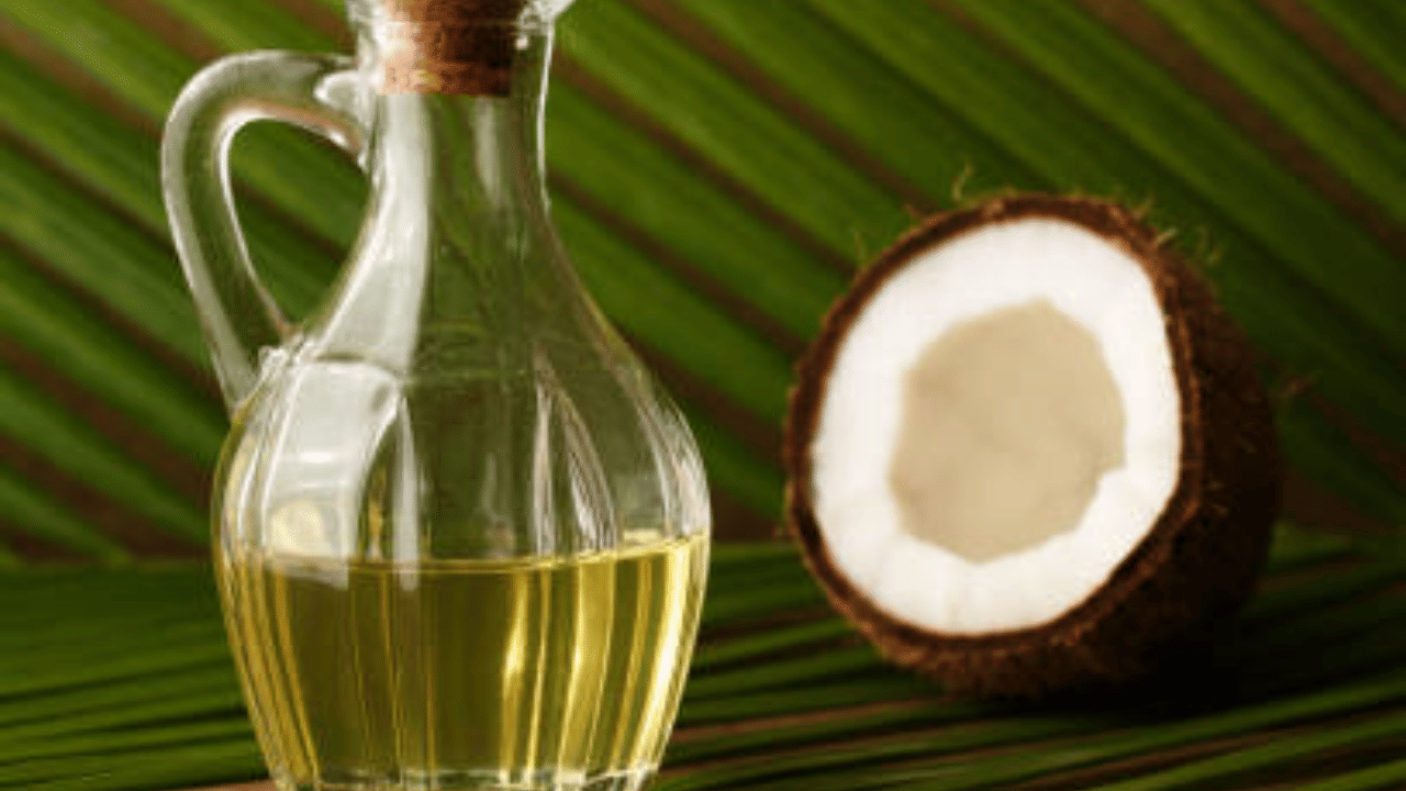 ക്രിസ്മസ് മുൻനിർത്തിയും സപ്ലൈകോ വഴി വില കുറവിൽ വെളിച്ചെണ്ണ നൽകിയേക്കുമെന്നാണ് സൂചന.
അതേസമയം, സപ്ലൈകോയുടെ ക്രിസ്മസ്- പുതുവത്സര ചന്തകള് ഡിസംബർ 22 (ഇന്ന്) മുതൽ പ്രവർത്തനം ആരംഭിക്കുന്നതാണ്. നിത്യോപയോഗ സാധനങ്ങള്ക്ക് അഞ്ച് മുതല് 50 ശതമാനം വരെ വിലക്കുറവും പ്രഖ്യാപിച്ചിട്ടുണ്ട്. (Image Credit: Getty Images)