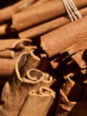 ആർത്തവം ഇടയ്ക്ക് മുടങ്ങിയാൽ? കറുവപ്പട്ടയിലുണ്ട് പരിഹാരം