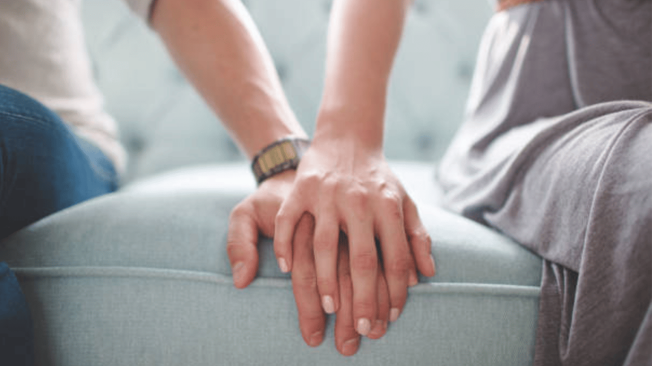 Chanakya Niti: നിങ്ങളെ അവർ ശരിക്കും സ്നേഹിക്കുന്നുണ്ടോ? അറിയാൻ ഒരു വഴിയുണ്ട്!