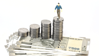 Bata Success Story: ദരിദ്രബാലന്റെ സ്വപ്നം, ഇന്ത്യക്കാരുടെ വികാരമായ ബ്രാന്‍ഡ്; ‘ബാറ്റ’ നടന്നുകയറിയ വഴികൾ