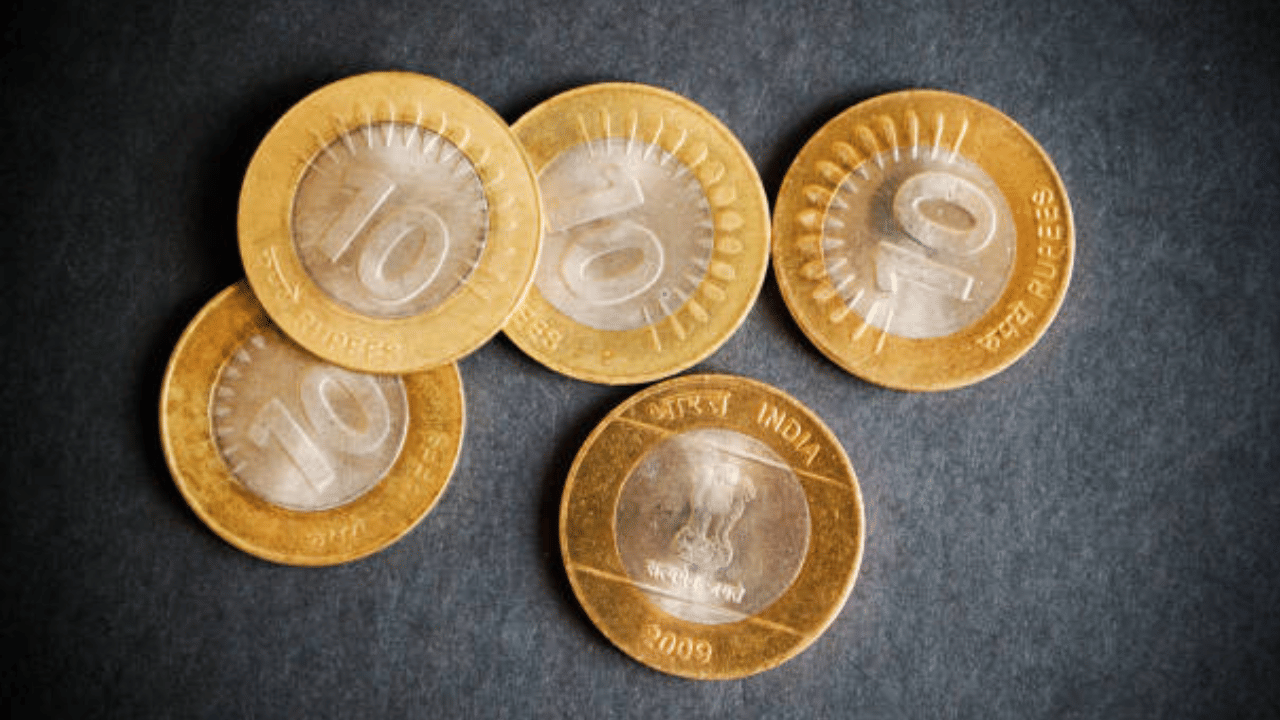 Year Ender 2025: ക്ഷാമബത്ത, എട്ടാം ശമ്പള കമ്മീഷൻ.... ജീവനക്കാരെ കാത്തിരുന്നത് നേട്ടമോ കോട്ടമോ?