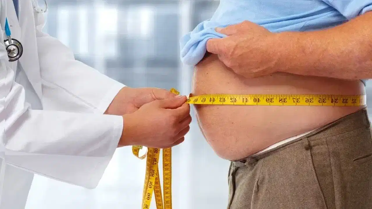 Regulate obesity: അരവണ്ണം പരിശോധന നിർബന്ധം, ജീവനക്കാർക്ക് വണ്ണം വെച്ചാൽ കമ്പനിയ്ക്ക് പിഴ, ജപ്പാന്റെ ഈ പുതിയ നിയമത്തെപ്പറ്റി കേട്ടിട്ടുണ്ടോ?