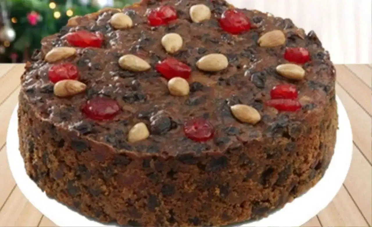 Traditional Plum Cake: കേരളത്തിൽ കേക്ക് വന്ന വഴിയേത്?  പണ്ടത്തെ സ്റ്റൈലിൽ ഒരു കേക്ക് ഉണ്ടാക്കാം...