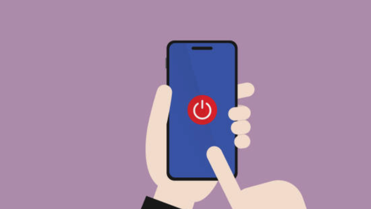 Phone Switch Off: സ്മാർട്ട് ഫോണ്‍ സ്വിച്ച് ഓഫ് ചെയ്യാറില്ലേ? പ്രശ്നം ഗുരുതരമാണേ...