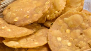 ഇങ്ങനെ ഒരിക്കലും ഭക്ഷണം കഴിക്കരുത്; ബാബാ രാംദേവ് പറയുന്നത് കേൾക്കാം