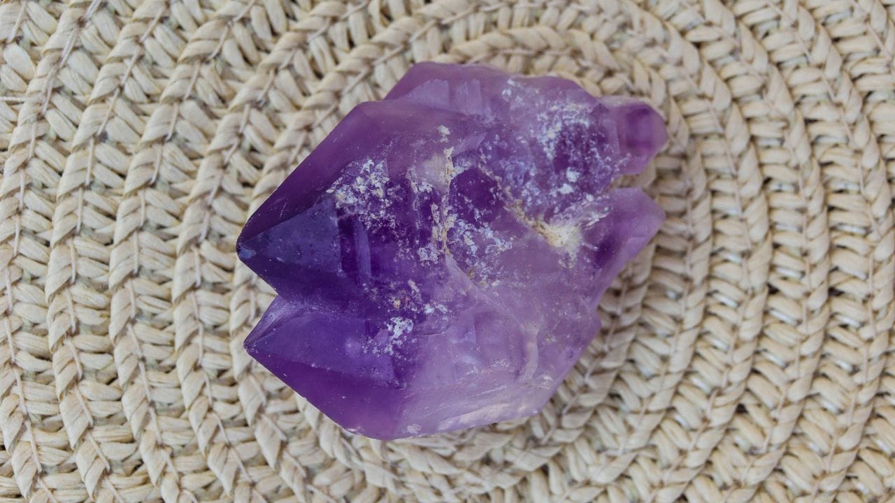 സുരക്ഷാ കാരണങ്ങളാൽ ഉടമസ്ഥർ തങ്ങളുടെ പേര് വെളിപ്പെടുത്തിയിട്ടില്ല. രണ്ട് വർഷത്തെ വിശദമായ പരിശോധനകൾക്കും ലാബ് സർട്ടിഫിക്കേഷനുകൾക്കും ശേഷമാണ് ഇതിന്റെ യഥാർത്ഥ മൂല്യം തിരിച്ചറിഞ്ഞത്. 