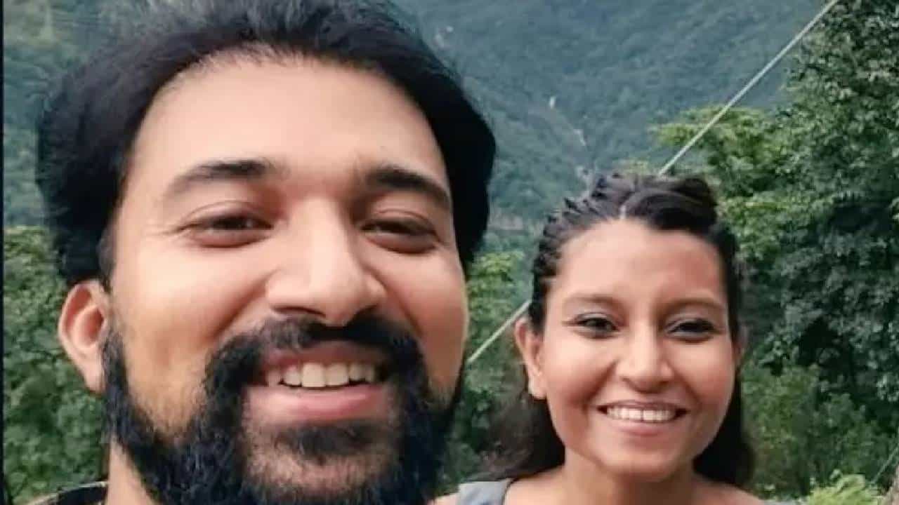 Racial Discrimination: ഭക്ഷണത്തിന്റെ പേരിൽ വിവേചനം; ഒടുവിൽ ഇന്ത്യൻ വിദ്യാർഥികൾക്ക് 1.8 കോടി രൂപ നഷ്ടപരിഹാരം Racial Discrimination: ഭക്ഷണത്തിന്റെ പേരിൽ വിവേചനം; ഒടുവിൽ ഇന്ത്യൻ വിദ്യാർഥികൾക്ക് 1.8 കോടി രൂപ നഷ്ടപരിഹാരം