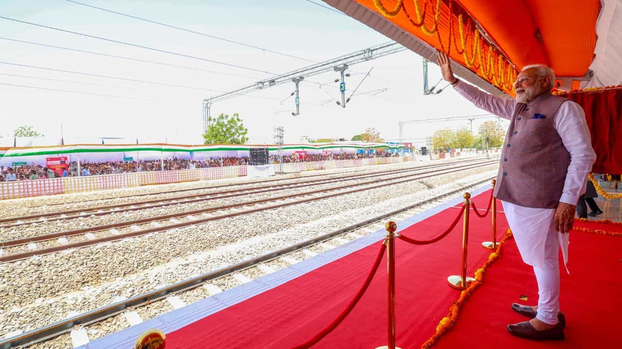 Amrit Bharat Express: കേരളത്തിന് 3 അമൃത് ഭാരത് എക്‌സ്പ്രസുകള്‍; പ്രധാനമന്ത്രി ഫ്‌ളാഗ് ഓഫ് ചെയ്യും