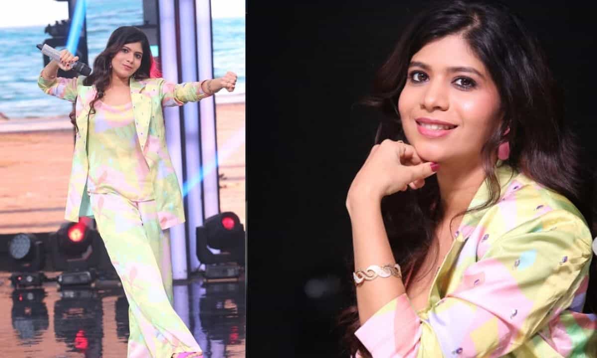 Singer Amrutha Rajan: എ.ആർ റഹ്മാനേയും ശ്രേയ ഘോഷാലിനേയും അമ്പരിപ്പിച്ച മലയാളി ​ഗായിക; ദേശീയതലത്തിൽ ആകർഷണമായി അമൃത രാജൻ