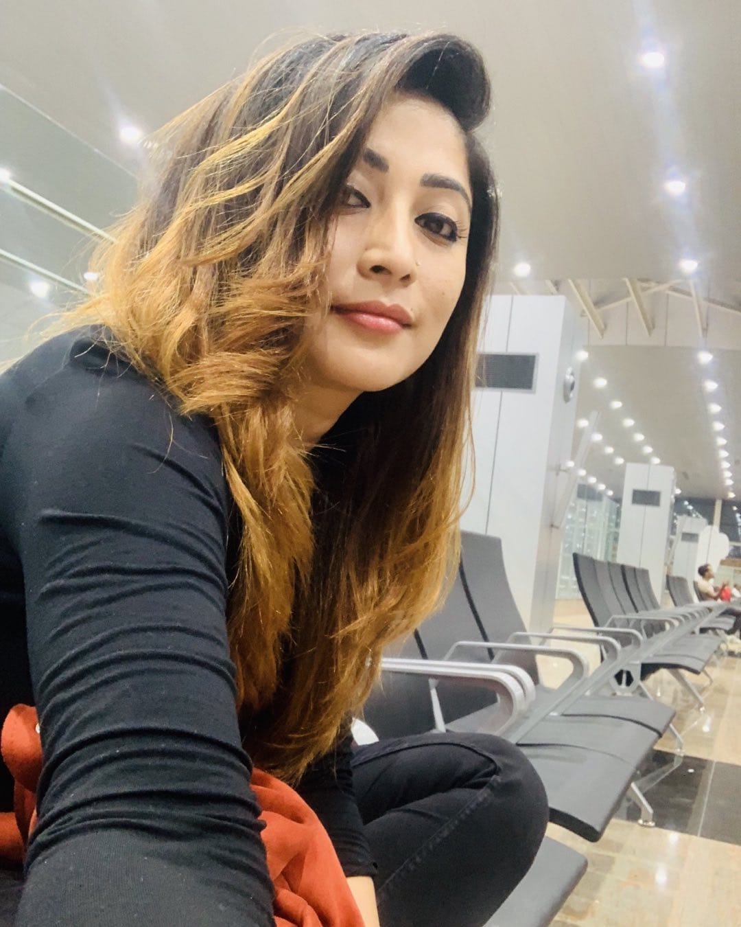 മലയാളികൾക്ക് ഏറെ സുപരിചിതയാണ് നടി അർച്ചന സുശീലൻ. സീരിയലുകളിലൂടെയാണ് അർച്ചനയെ മലയാളികൾ അറിഞ്ഞുതുടങ്ങിയത്. പിന്നീട് പതിനെട്ട് വർഷത്തോളം അഭിനയമേഖലയിൽ സജീവമായിരുന്നു. എന്നാൽ  കഴിഞ്ഞ അഞ്ച് വർഷമായി അർച്ചന അഭിനയരം​ഗത്ത് സജീവമല്ല. 
