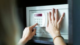 സ്വര്‍ണം ബാങ്ക് ലോക്കറില്‍ വെക്കുന്നത് സുരക്ഷിതമല്ലേ?