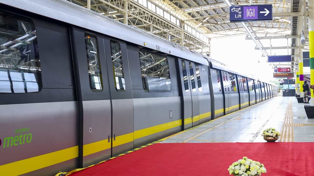 Bengaluru Namma Metro: നമ്മ മെട്രോ നിരക്ക് വര്‍ധിപ്പിക്കുമോ? അഭ്യൂഹങ്ങള്‍ ശക്തം; ബെംഗളൂരു മലയാളികളടക്കം ആശങ്കയില്‍