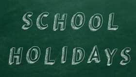 ബുക്ക് മടക്കി വെച്ചോ, ഇന്ന് സ്കൂളില്ല; കുട്ടികൾക്ക് ഹാപ്പി ന്യൂസ്