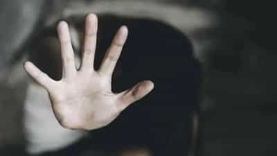 Chennai college Assault Case: ചെന്നൈയിൽ കോളേജ് കാമ്പസിൽ യുവതി കൂട്ടബലാത്സംഗത്തിനിരയായി; കാന്റീൻ ഉടമ ഉൾപ്പടെ 3 പേർ പിടിയിൽ