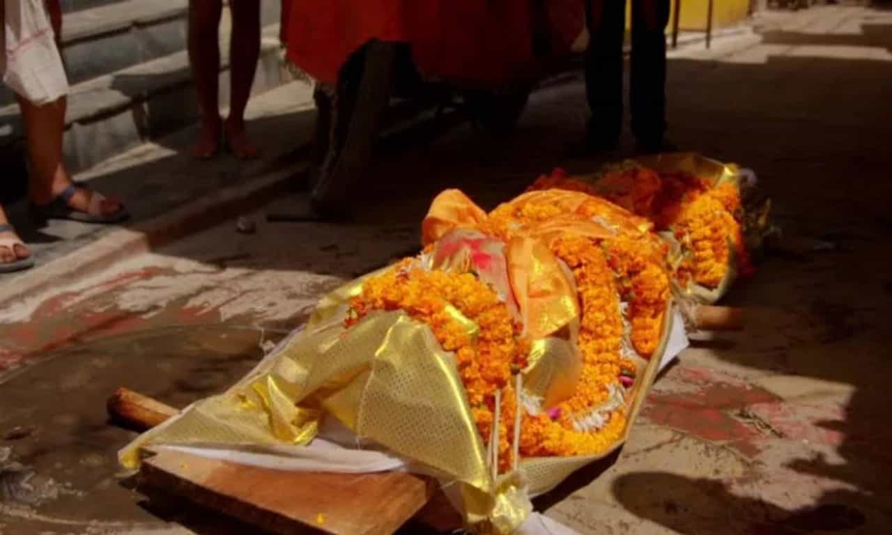 Hindu Tradition: നിങ്ങൾക്കാണ് പ്രശ്നം! മരിച്ചുപോയ ഒരാൾ നിങ്ങളുടെ ശത്രുവാണെങ്കിൽ പോലും മോശമായി സംസാരിക്കരുത്