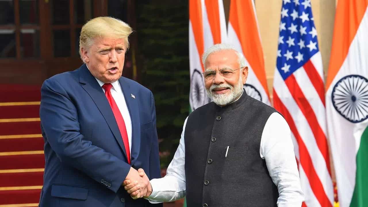 India-US trade deal: മോദി നല്ല മനുഷ്യന്; ഇന്ത്യയുമായി മികച്ച വ്യാപാര കരാര് ഉണ്ടാകും; ട്രംപിന് ശുഭാപ്തിവിശ്വാസം India-US trade deal: മോദി നല്ല മനുഷ്യന്; ഇന്ത്യയുമായി മികച്ച വ്യാപാര കരാര് ഉണ്ടാകും; ട്രംപിന് ശുഭാപ്തിവിശ്വാസം