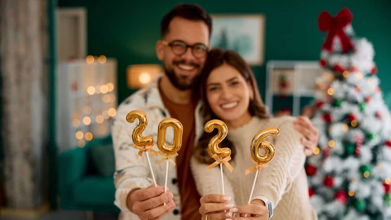 Happy New Year 2026: പുതുവര്‍ഷത്തെ വരവേറ്റ് ലോകം; ആഘോഷത്തില്‍ നീരാടി മലയാളികളും