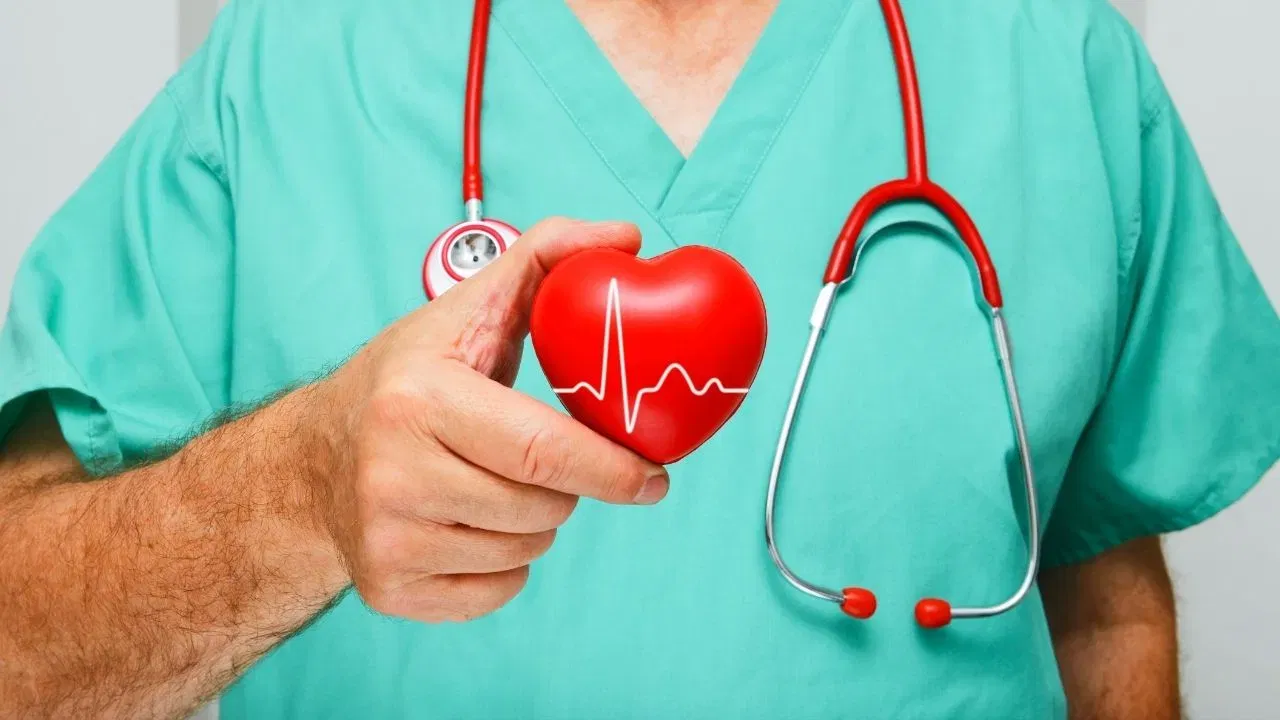 ശുദ്ധീകരിച്ച എണ്ണകൾ പരമാവധി ഒഴിവാക്കുക. ഉയർന്ന താപനിലയിലുള്ള രാസസംസ്കരണം വഴി ഇവയിൽ വിഷാംശങ്ങൾ കലരാനും ചീത്ത കൊളസ്ട്രോൾ വർദ്ധിപ്പിക്കാനും സാധ്യതയുണ്ട്.