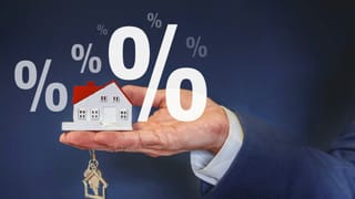 Kerala Gold Rate: സ്വര്‍ണവില കേട്ട് ഞെട്ടരുത്…വെള്ളിയും മോശമല്ല; ഇന്നത്തെ നിരക്കറിയാം