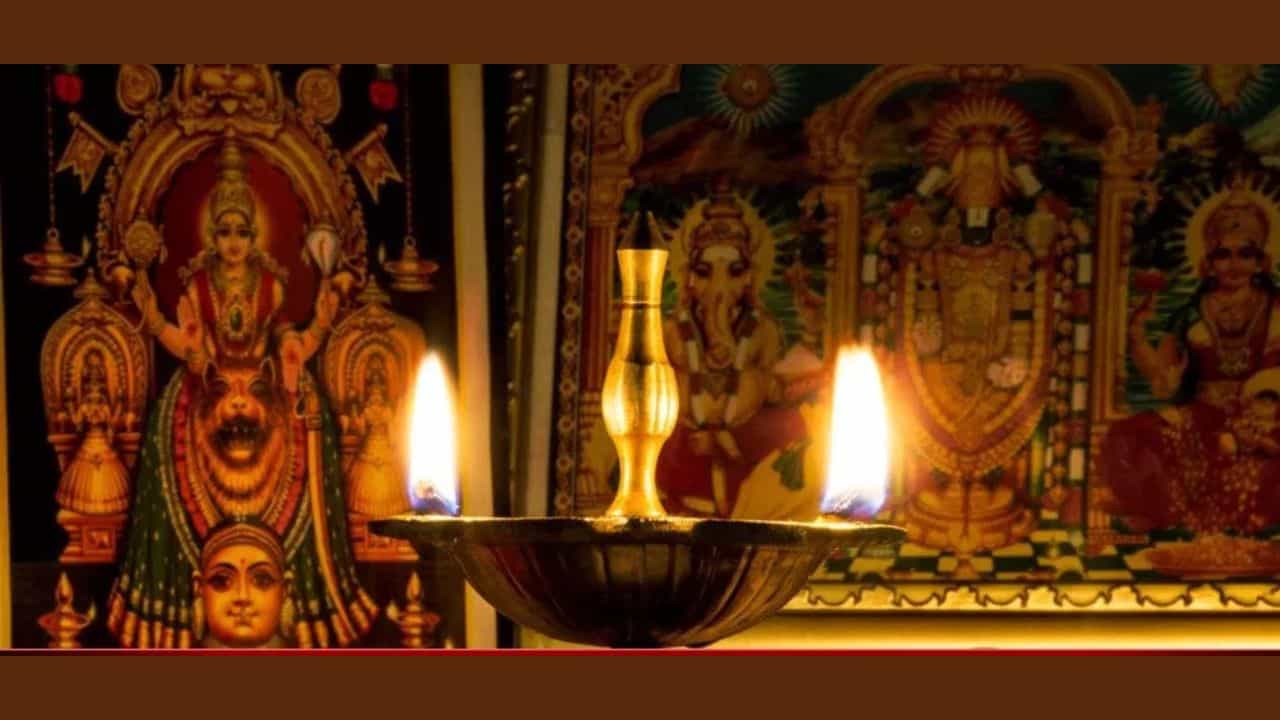 Home Vastu Tips: ഈ 5 സാധനങ്ങൾ വീട്ടിൽ സൂക്ഷിച്ചാൽ ലക്ഷ്മി ദേവി കോപിച്ച് ഇറങ്ങി പോകും!