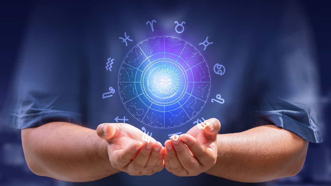 Todays Horoscope: ആരുടേയും വാക്കുകൾ വിശ്വസിക്കരുത്!12 രാശികളുടെ സമ്പൂർണ നക്ഷത്ര ഫലം