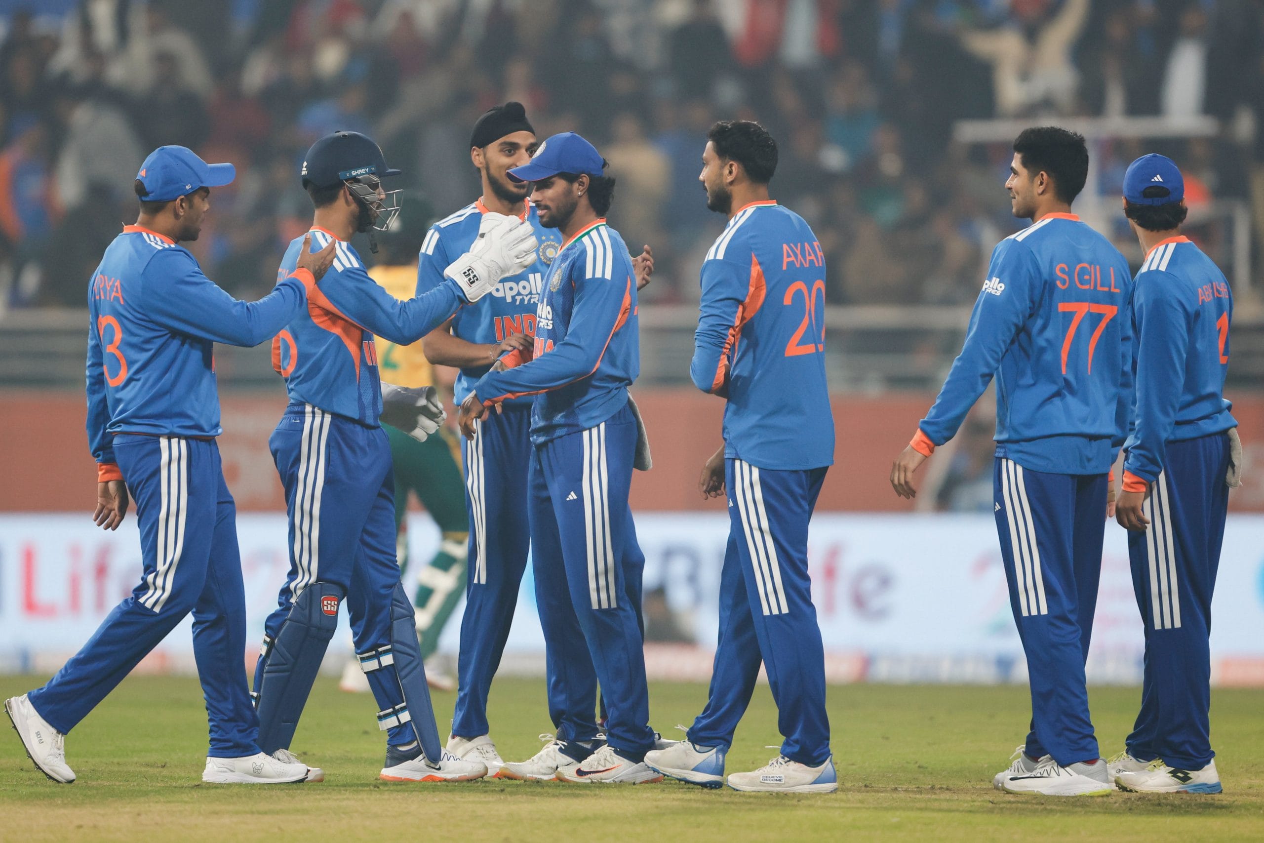 ഈ മാസം 11ന് ന്യൂസീലൻഡിനെതിരായ പരിമിത ഓവർ പരമ്പരകളാണ് ഇന്ത്യയുടെ ഷെഡ്യൂളിൽ ആദ്യത്തേക്ക്. മൂന്ന് ടി20യും അഞ്ച് ഏകദിനങ്ങളും അടങ്ങുന്ന ഈ പരമ്പരകൾക്ക് ശേഷം ഇന്ത്യൻ താരങ്ങൾക്ക് ടി20 ലോകകപ്പിൻ്റെയും ശേഷം ഐപിഎലിൻ്റെയും തിരക്കുകളാണ്.