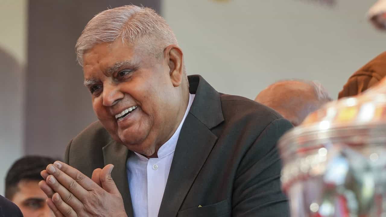 Jagdeep Dhankhar: മുന് ഉപരാഷ്ട്രപതി ജഗ്ദീപ് ധന്കര് ആശുപത്രിയില്; അബോധാവസ്ഥയിലായത് രണ്ടുതവണ Jagdeep Dhankhar: മുന് ഉപരാഷ്ട്രപതി ജഗ്ദീപ് ധന്കര് ആശുപത്രിയില്; അബോധാവസ്ഥയിലായത് രണ്ടുതവണ