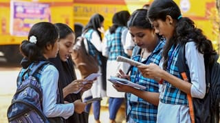 Aadhaar Supervisor Recruitment: 18 വയസ് കഴിഞ്ഞോ? എങ്കില്‍ ആധാര്‍ സൂപ്പര്‍വൈസറാകാം; കേരളത്തില്‍ മിക്ക ജില്ലകളിലും ഒഴിവുകള്‍