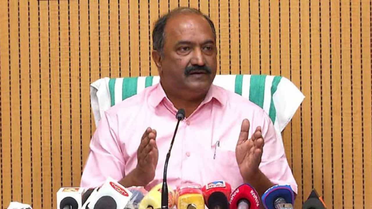Kerala Budget 2026: ക്ഷേമപെന്‍ഷന്‍ 2,000 തന്നെ മാറ്റമില്ല; 14,500 കോടി അനുവദിച്ചു