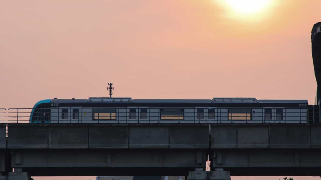 Thiruvananthapuram Metro: തിരുവനന്തപുരത്തിന്റെ മെട്രോ മോഹം എന്ന് പൂവണിയും? ഡിപിആര് സമര്പ്പിക്കുന്നതില് തടസം; പ്രശ്നം ആ കണ്ഫ്യൂഷന് Thiruvananthapuram Metro: തിരുവനന്തപുരത്തിന്റെ മെട്രോ മോഹം എന്ന് പൂവണിയും? ഡിപിആര് സമര്പ്പിക്കുന്നതില് തടസം; പ്രശ്നം ആ കണ്ഫ്യൂഷന്