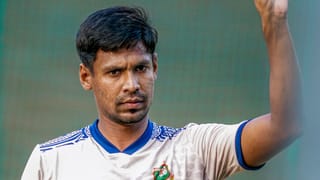 IPL 2026: ഷാറൂഖ് ഖാൻ്റെ കെകെആറിന് തിരിച്ചടി; ബംഗ്ലാദേശി താരത്തെ ടീമിൽ നിന്നും ഒഴിവാക്കണമെന്ന് ബിസിസിഐ