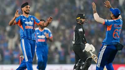 India vs New Zealand: ബുംറയ്ക്ക് വിശ്രമം; കുൽദീപ് യാദവ് ടീമിൽ: രണ്ടാം ടി20യിൽ ന്യൂസീലഡിന് ബാറ്റിംഗ്