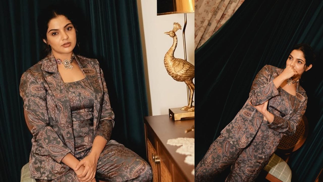 ഇവിടെ നടൻമാർക്കും നടിമാർക്കും ഒരേ വേതനം കൊടുക്കണമെന്ന് പറയുന്നവർ എടുത്ത് ജോലിക്ക് ആ പണമെങ്കിലും കൊടുക്കുന്നുണ്ടോ എന്ന് ഉറപ്പാക്കിയാൽ നന്നായിരിക്കും എന്നും നിഖില പറഞ്ഞു.ഇത്തരത്തിൽ നടൻ ഹരീഷ് കണാരനും ബാദുഷയും തമ്മിൽ സാമ്പത്തിക തർക്കം ഉണ്ടായിരുന്നു . ഹരീഷ് കണാരനോട് ബാദുഷ കടം വാങ്ങിയ തുക തിരികെ നൽകിയില്ലെന്നും ഇത് ചോദിച്ചതിനെ തുടർന്ന് തന്റെ പല അവസരങ്ങളും ബാദുഷ ഇല്ലാതാക്കി എന്നും ഹരീഷ് കണാരൻ പറഞ്ഞിരുന്നു.(PHOTO: INSTAGRAM)