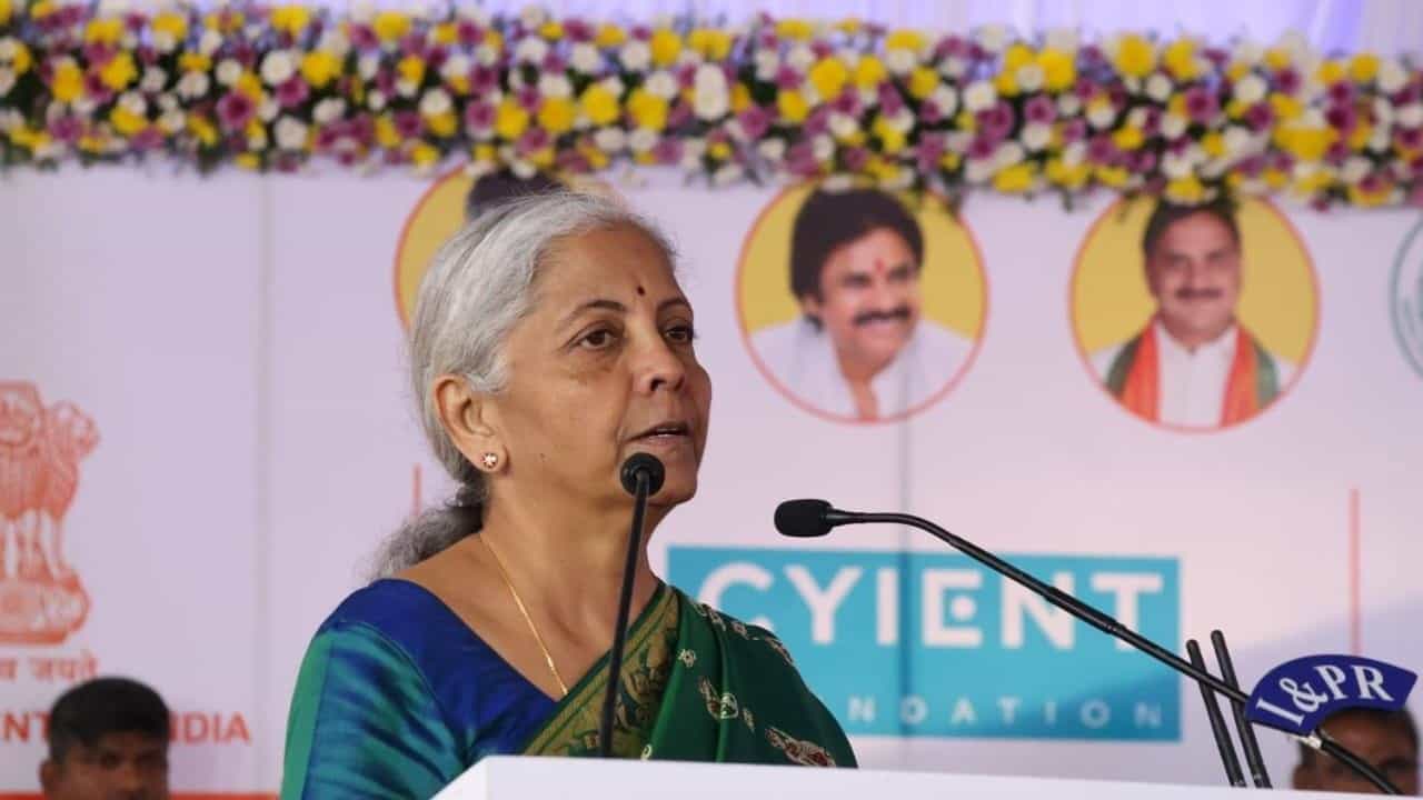 Union Budget 2026: സാമ്പത്തിക സര്വേ ജനുവരി 29ന്, കേന്ദ്ര ബജറ്റ് എന്ന്? തീയതി പുറത്ത് Union Budget 2026: സാമ്പത്തിക സര്വേ ജനുവരി 29ന്, കേന്ദ്ര ബജറ്റ് എന്ന്? തീയതി പുറത്ത്