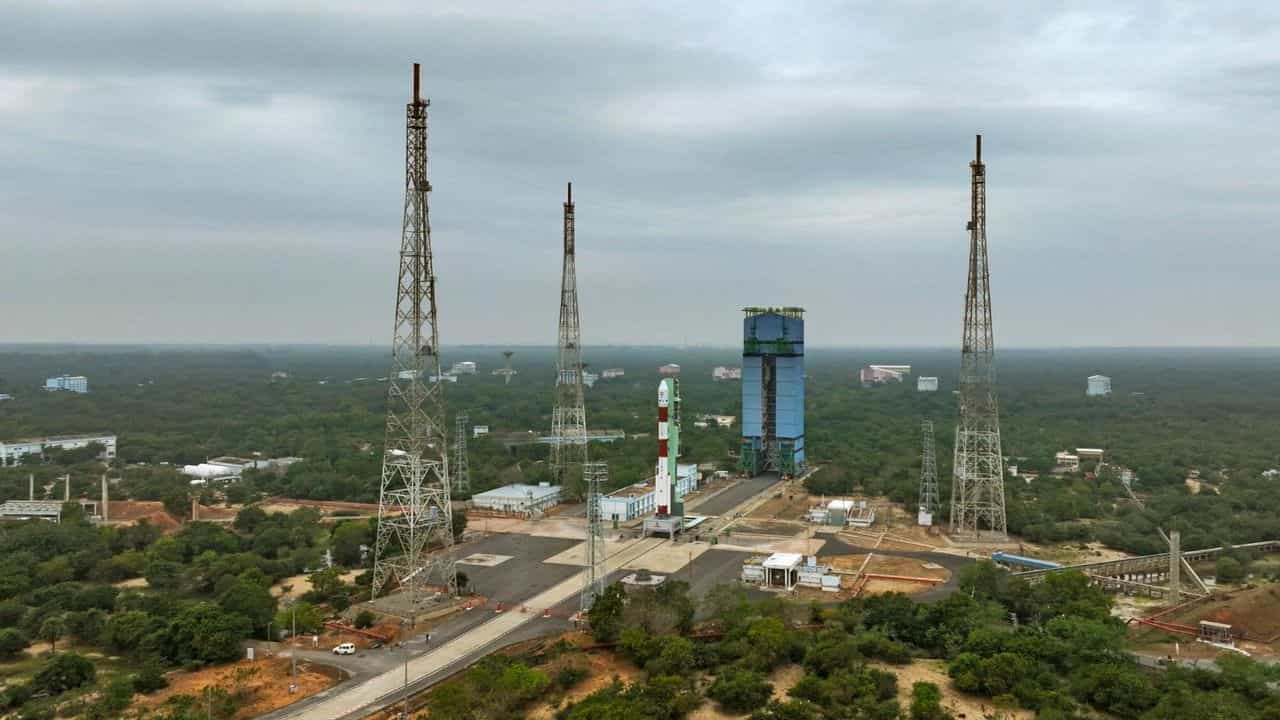 PSLV-C62 Eos Anvesha Launch: 2026ലെ ഐഎസ്ആർഒയുടെ ആദ്യ വിക്ഷേപണം; പിഎസ്എൽവി സി 62 ദൗത്യം ഇന്ന് PSLV-C62 Eos Anvesha Launch: 2026ലെ ഐഎസ്ആർഒയുടെ ആദ്യ വിക്ഷേപണം; പിഎസ്എൽവി സി 62 ദൗത്യം ഇന്ന്