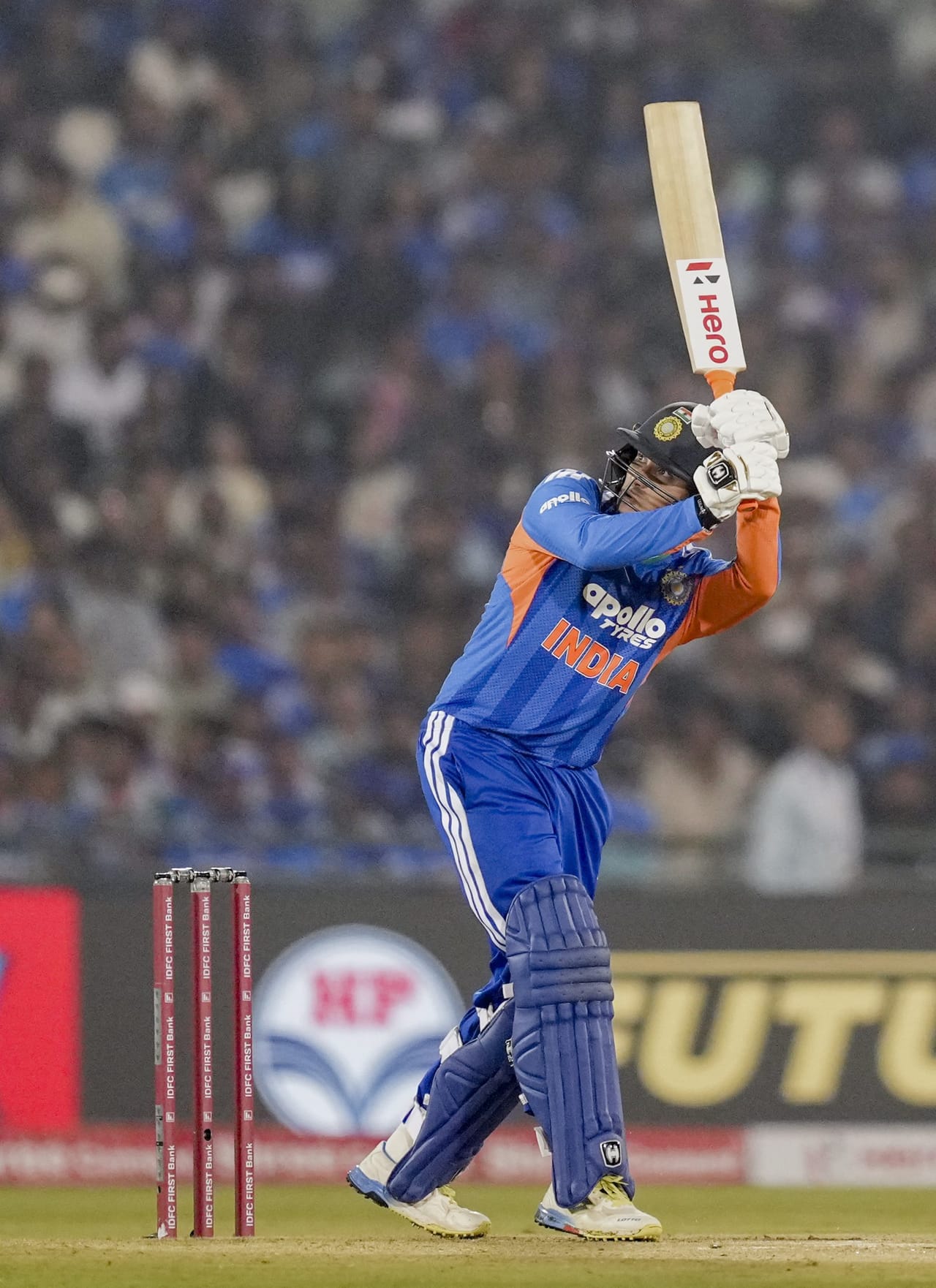 അഭിഷേക് ശർമ്മയെ പുകഴ്ത്തി മുൻ താരവും കമൻ്റേറ്ററുമായ സഞ്ജയ് മഞ്ജരേക്കർ. തൻ്റെ ഇൻസ്റ്റഗ്രാം ഹാൻഡിലിൽ പങ്കുവച്ച വിഡിയോയിലാണ് മഞ്ജരേക്കർ അഭിഷേകിനെ പുകഴ്ത്തിയത്. അഭിഷേക് എല്ലായ്പ്പോഴും ടീമിനായി കളിക്കുന്ന താരമാണെന്ന് മഞ്ജരേക്കർ പറഞ്ഞു. (Image Credits - PTI)