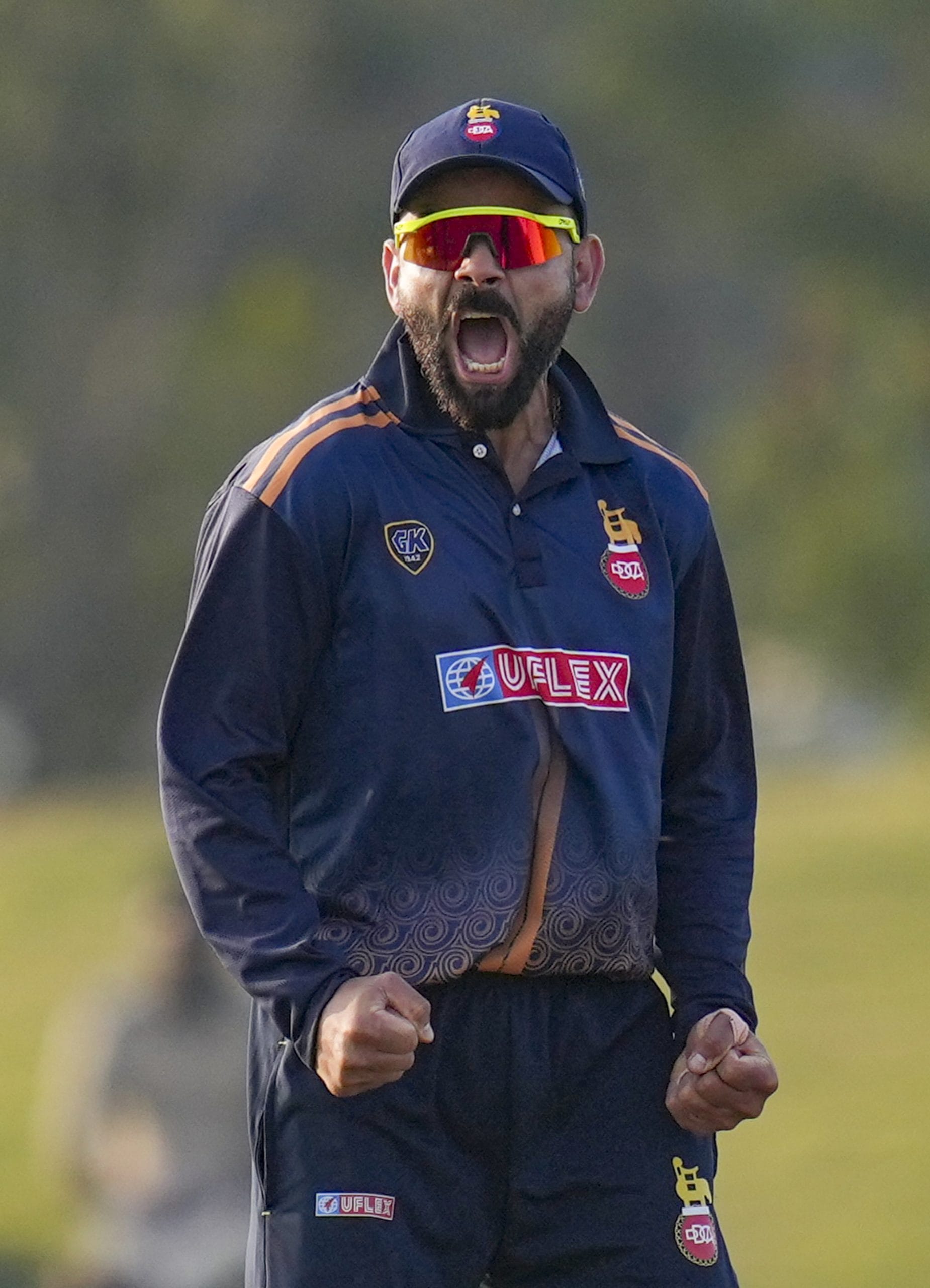 വിരാട് കോലി ന്യൂസീലൻഡിനെതിരായ ഏകദിന പരമ്പരയ്ക്ക് ഒരുങ്ങുകയാണ്. മൂന്ന് മത്സരങ്ങളടങ്ങിയ പരമ്പര ഈ മാസം 11നാണ് ആരംഭിക്കുക. കോലിയ്ക്കൊപ്പം രോഹിത് ശർമ്മയും ടീമിലുണ്ട്. ശുഭ്മൻ ഗിൽ ആണ് ക്യാപ്റ്റൻ. ഇതിന് ശേഷം ടി20 പരമ്പര ആരംഭിക്കും.
