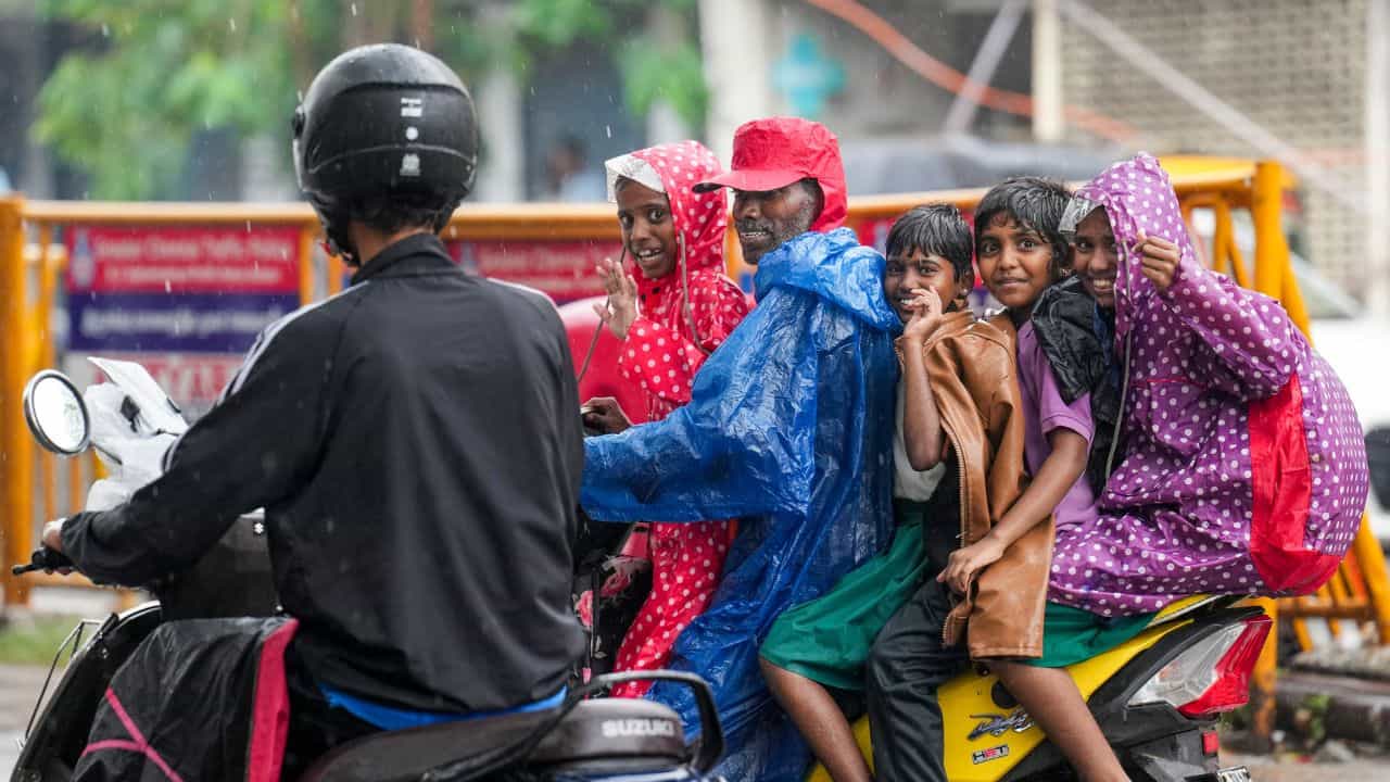 Kerala Rain Alert: പെയ്യാം പെയ്യാതിരിക്കാം... മഴ കാത്ത് കേരളം! ഇന്നത്തെ കാലാവസ്ഥ പ്രവചനം