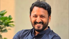 രാഹുല്‍ മാങ്കൂട്ടത്തിലിന്‌ 'അയോഗ്യത' ഭീഷണി