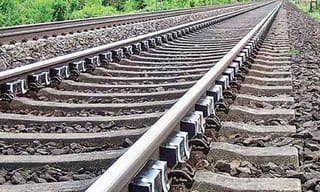 Kozhikode Cannabis Arrest: കോഴിക്കോട് ബീച്ചില്‍ കഞ്ചാവ് ഉണക്കാനിട്ട് മയങ്ങി; എഴുന്നേൽപ്പിച്ചത് പൊലീസ്