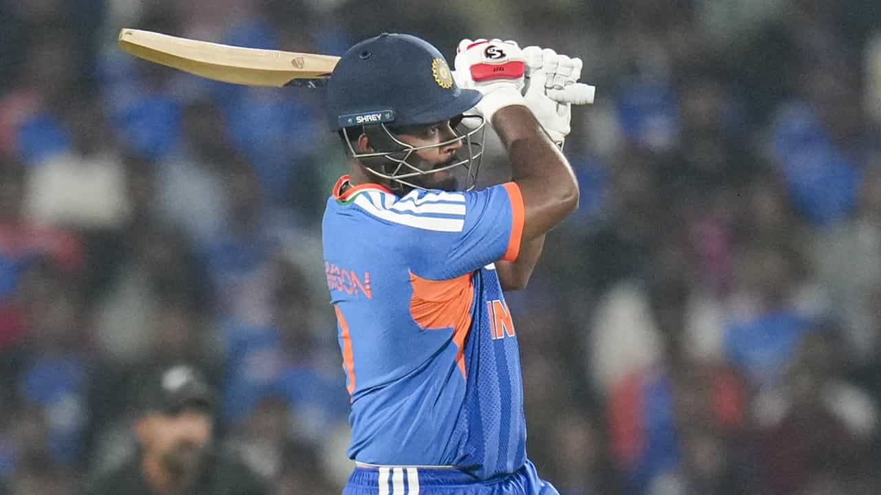Sanju Samson: റായ്പൂരില്‍ സഞ്ജുവിന് അഗ്നിപരീക്ഷ; അല്‍പമൊന്ന് പാളിയാല്‍ എല്ലാം പാളും