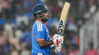 India vs New Zealand: കുതിച്ചോടിയ ന്യൂസീലൻഡിനെ പിടിച്ചുകെട്ടി ഇന്ത്യ; വിജയലക്ഷ്യം 209 റൺസ്