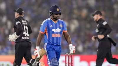 Sanju Samson: ടിക്കറ്റ് വില്പനയിൽ റെക്കോർഡ്; പക്ഷേ, കാര്യവട്ടത്ത് സഞ്ജു പുറത്തിരിക്കുമോ?