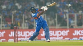 സഞ്ജുവടക്കമുള്ളവര്‍ സൂക്ഷിക്കണം